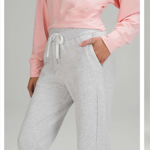 Lululemon Scuba High-Rise Fleece Jogger 28" Heathered Core Ultra Light Grey Sz 4 - Picture 4 of 7
